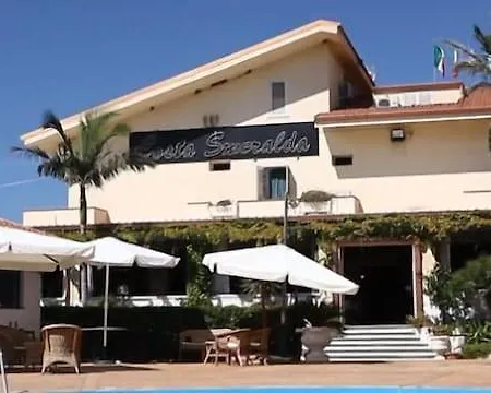 Hotell Costa Smeralda 3*