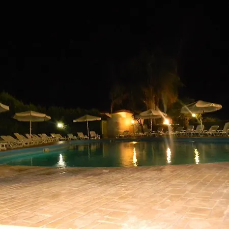 Costa Smeralda Hotell 3*