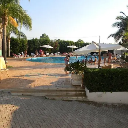 Hotell Costa Smeralda 3*