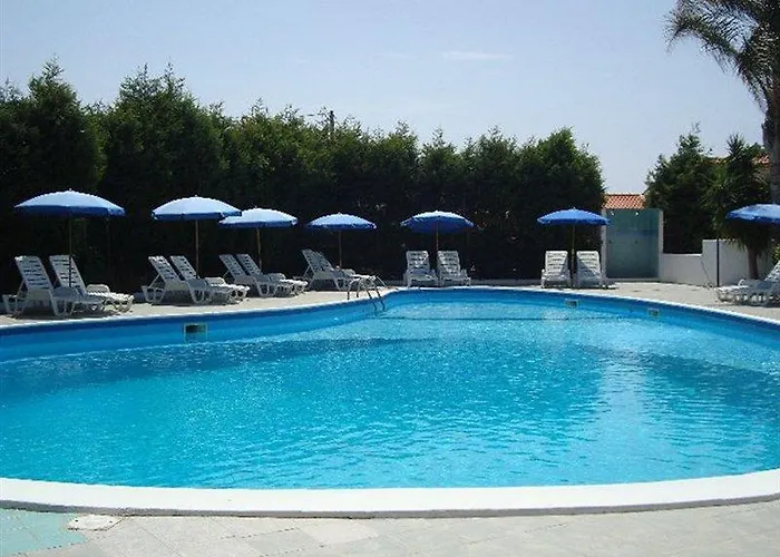 Отель Costa Smeralda Torre Marino