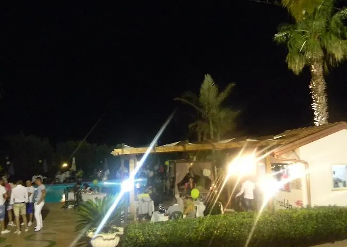 酒店 Costa Smeralda 3*