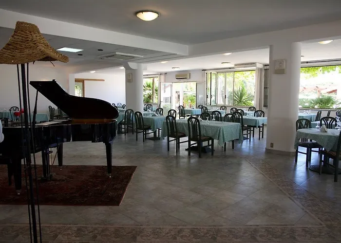 Отель Costa Smeralda